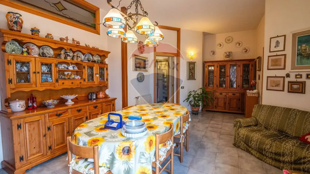 Salle à manger - Villa with Sea View and Solar Terrace in Augusta
