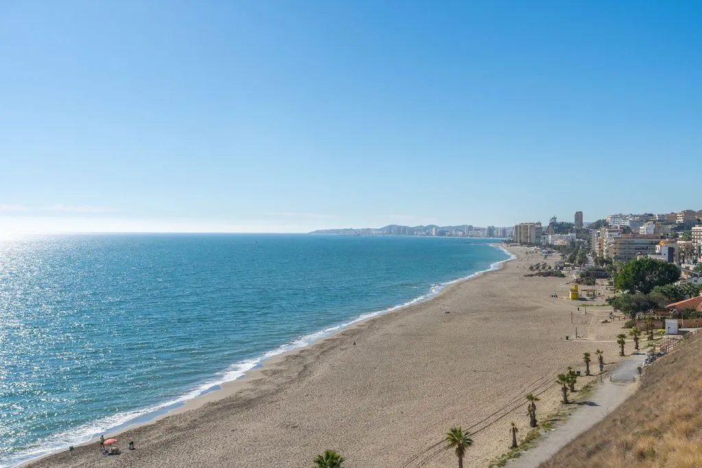 Luxury Penthouse with Pool in Fuengirola