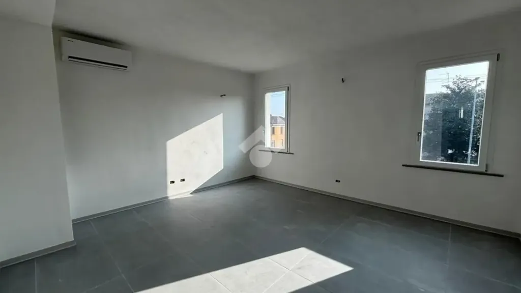 Pièces - Rusticated Apartment with Garage in San Giorgio Bigarello