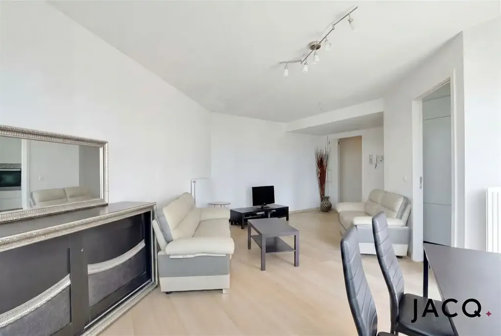 Séjour - Appartement Moderne avec Terrasse à Anderlecht