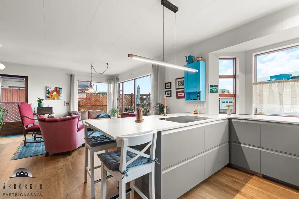 Cuisine - Duplex with Garden in Selfoss