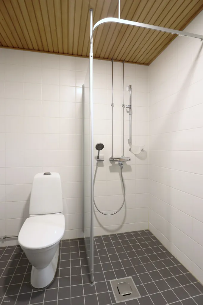 Vannitoad - Modern Flat with Balcony in Turku Centre