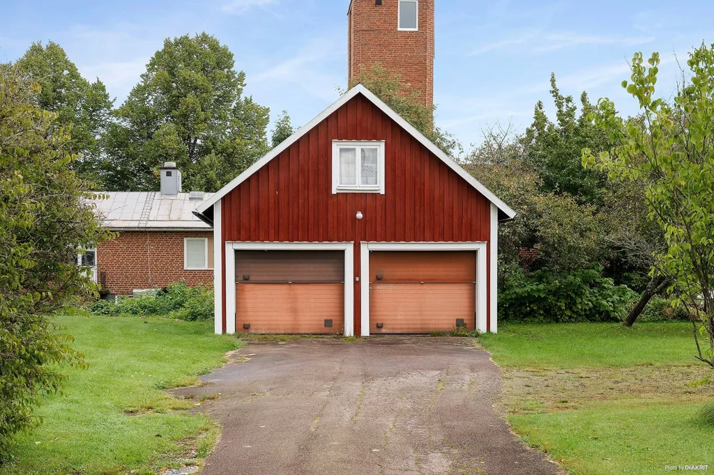 Extérieur - Two-Storey Villa with Garden in Central Location