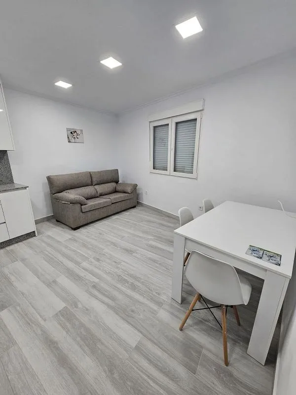 Elutuba - Modern Loft with Heating near University