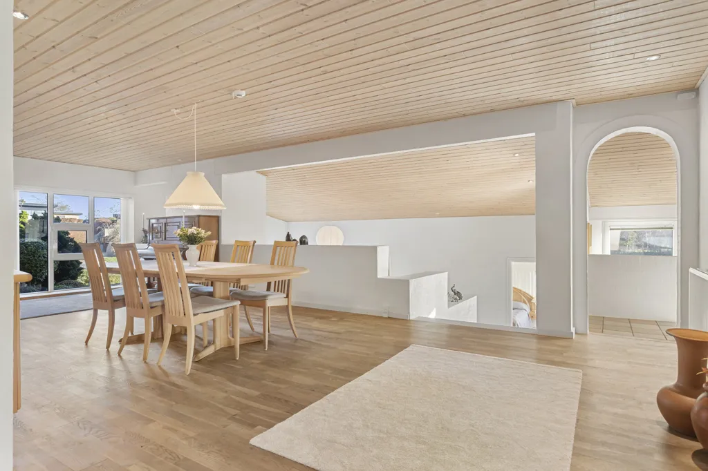 Salle à manger - Architect-designed Villa with Garden in Ravnshøj
