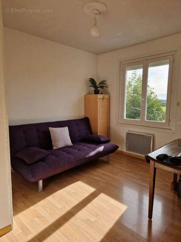 Maison 7 pièces à Menetrol