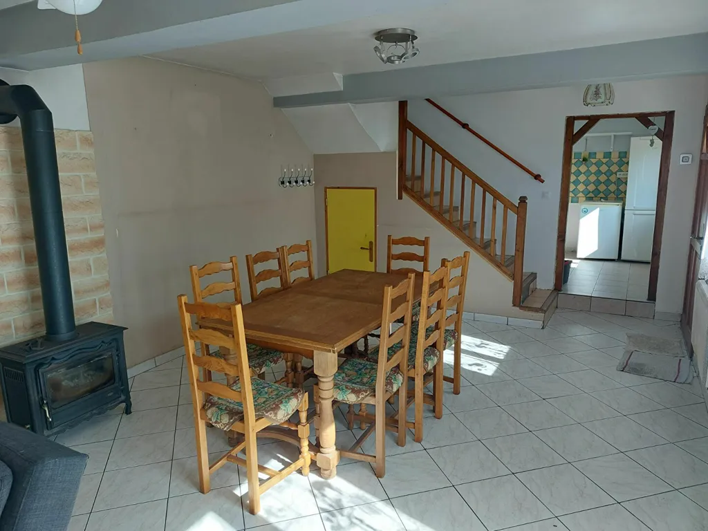 Salle à manger - Maison avec Jardin et Vue Dégagée à Douvrend