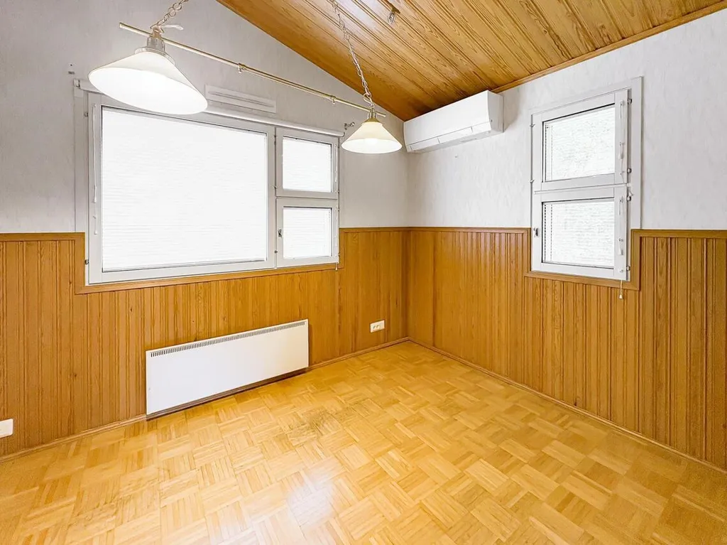 Pièces - Spacious Two-Storey House with Sauna in Vangasjärvi