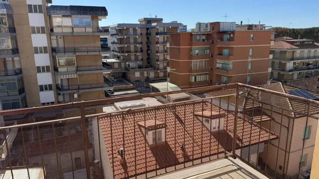 Rõdu - Bright Apartment with Sea View in Follonica