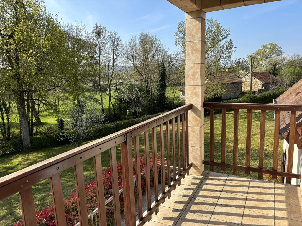 Balcon - Maison Prête à Emménager avec Terrain à Autry-Issards