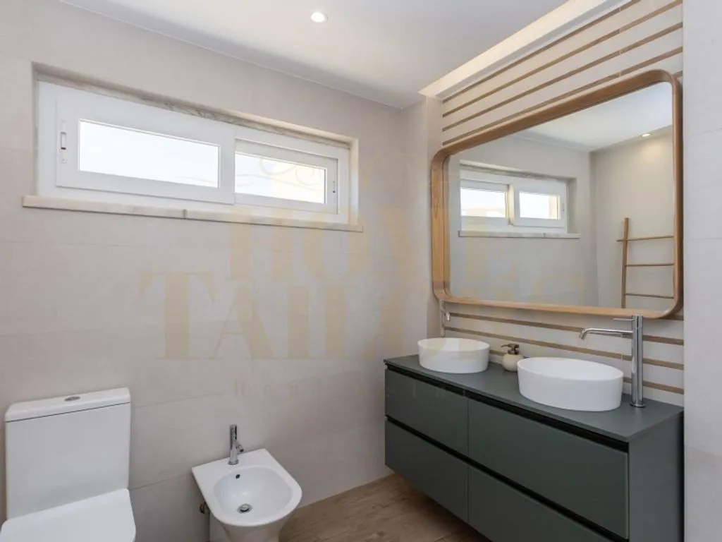 Bagni - Luxury Flat with Panoramic View in Setúbal