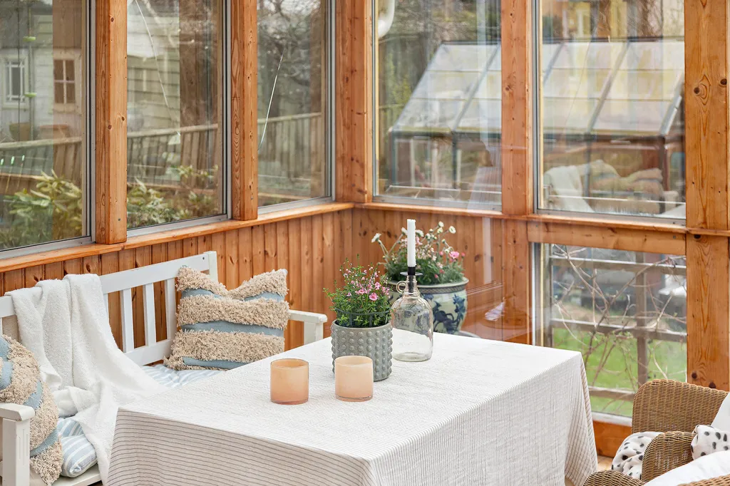 Terrazza - Detached House with Pool in Ekebäck