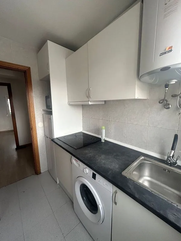 Köök - 1-Bedroom Flat with Balcony in Carabanchel