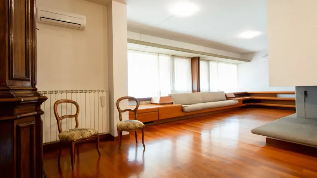 Séjour - Spacious 3-Bedroom Apartment with Terrace in Prato