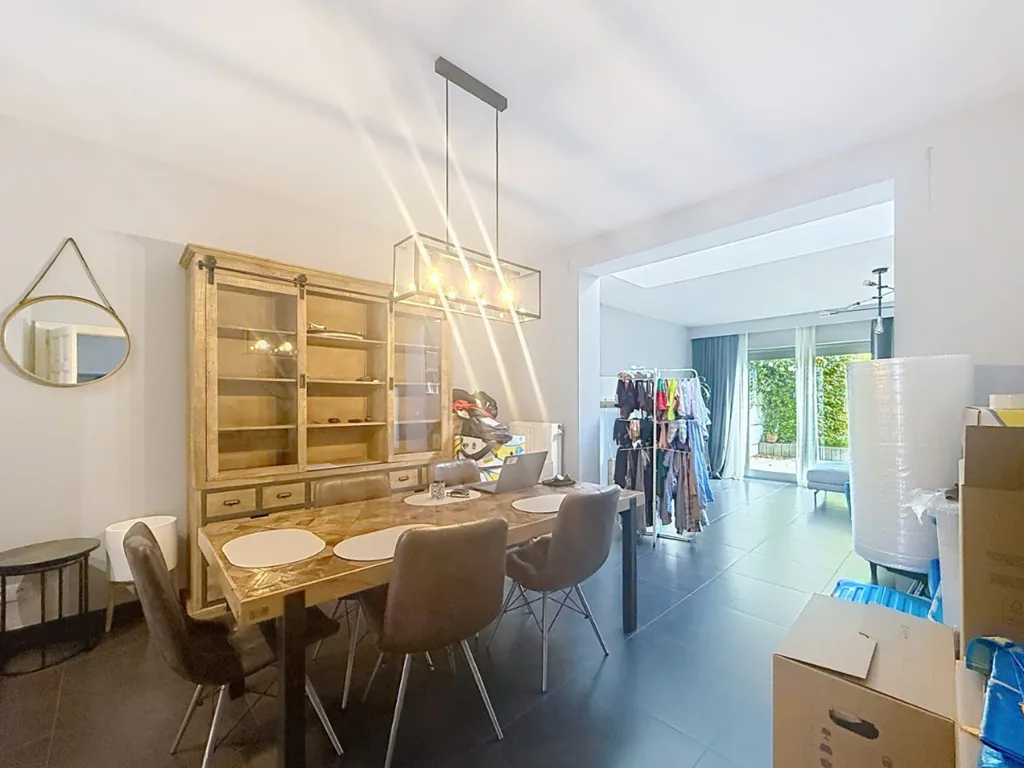 Salle à manger - Maison de Famille avec Jardin à Machelen