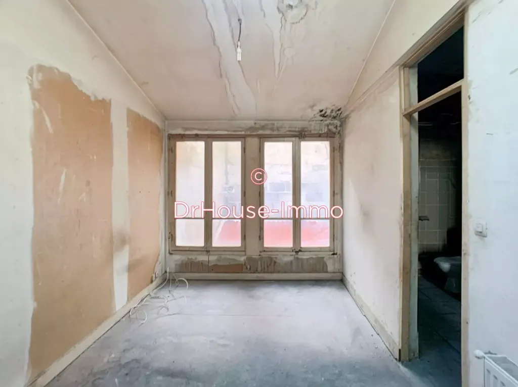 Pièces - Maison à Rénover avec Cour Privée à Bordeaux