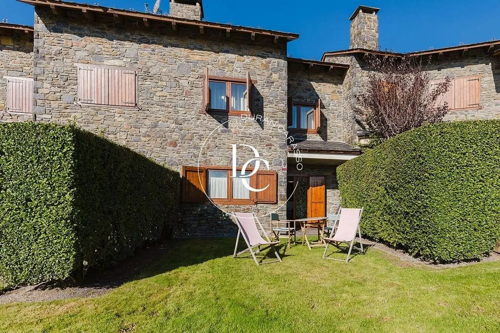 Jardin - Renovated Villa with Pool in Ger, Catalonia