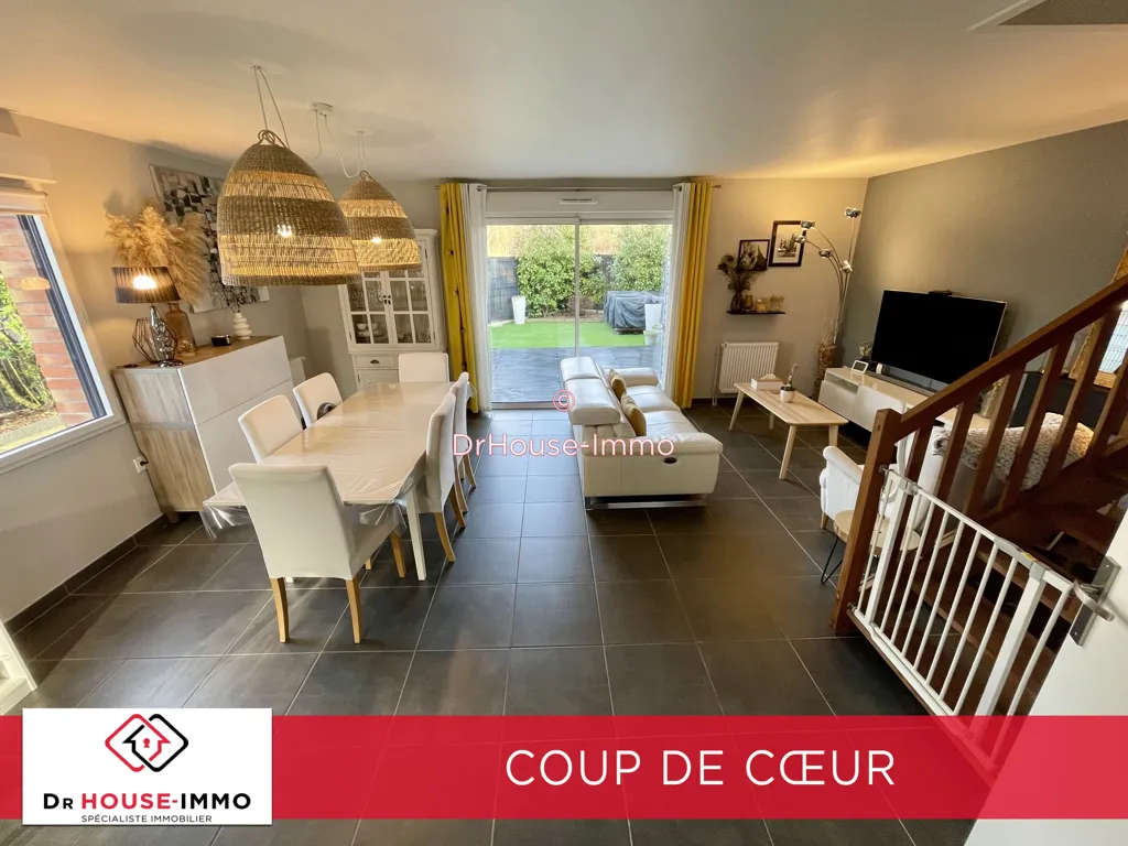 Söögituba - Modern House with Garden in Ostricourt