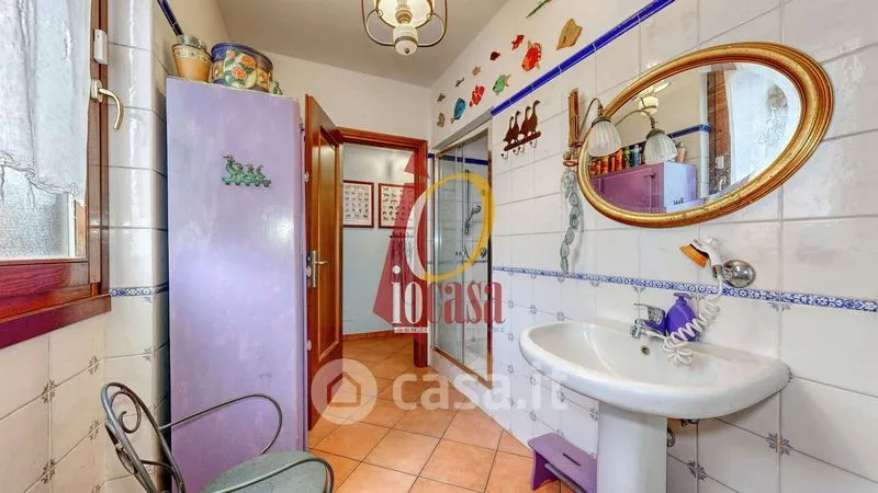 Bagni - Three-Level Villa with Garden in Torrevecchia Pia