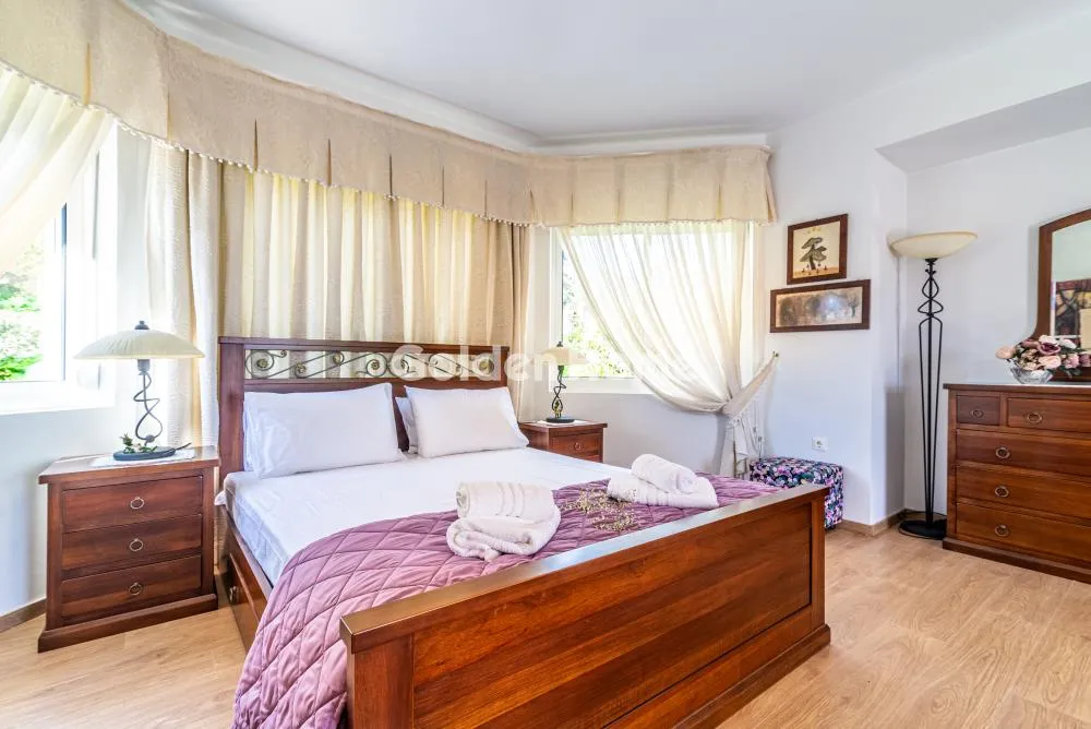 Maison 6 pièces à GR