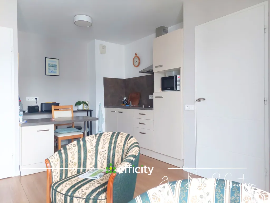 Elutuba - 2-Bedroom Apartment with Balcony in Saint Brieuc
