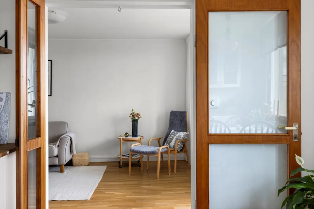 Hallway - Renovated Apartment with Balcony in Tyresö