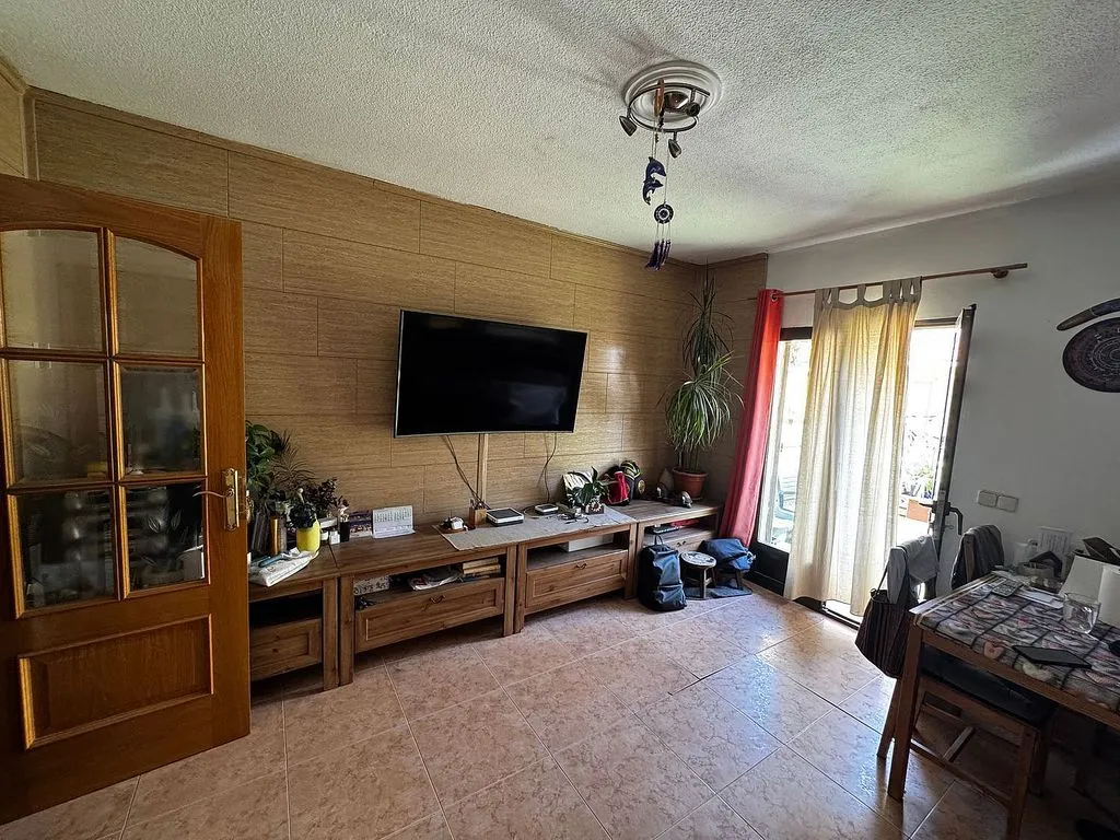 Elutuba - Terraced Chalet with Garden in San Isidro
