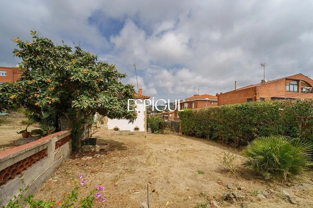 Jardin - Chalet with Pool and Terrace in Alella