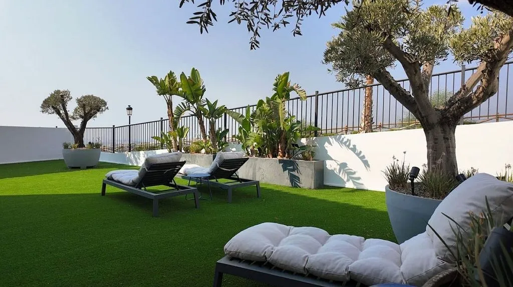 Jardin - Luxury Apartment with Pool in Pueblo Paraíso