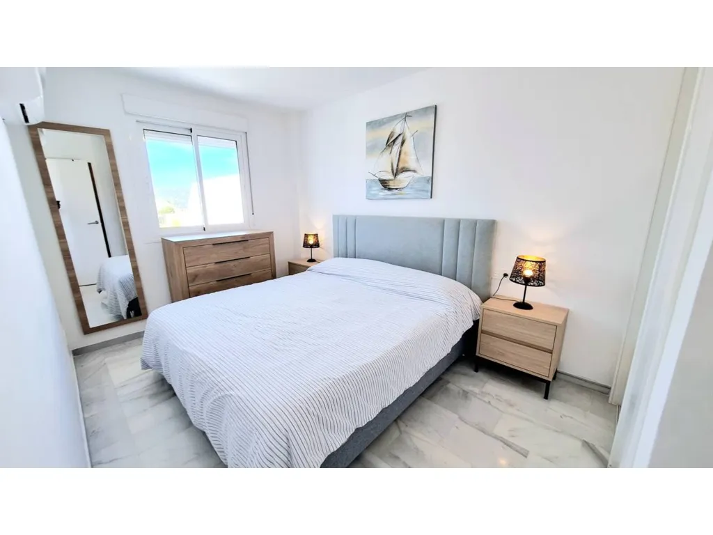 Magamistoad - Reformed Penthouse with Private Solárium in Casares
