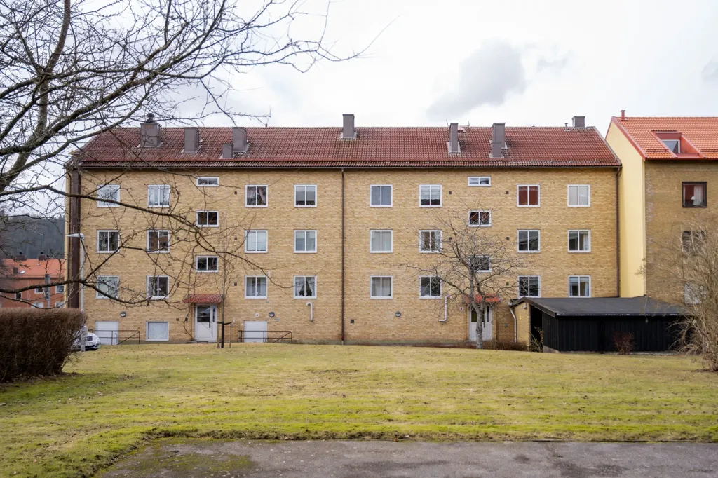 Exterior - Two-Bedroom Flat with Balcony in Sjöbo