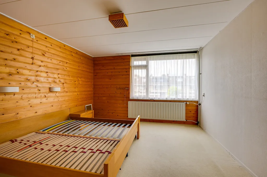 Bedrooms - Corner House with Garden in Rhoon