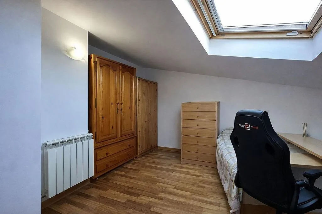Magamistoad - Duplex with Terrace in Santpedor Centre