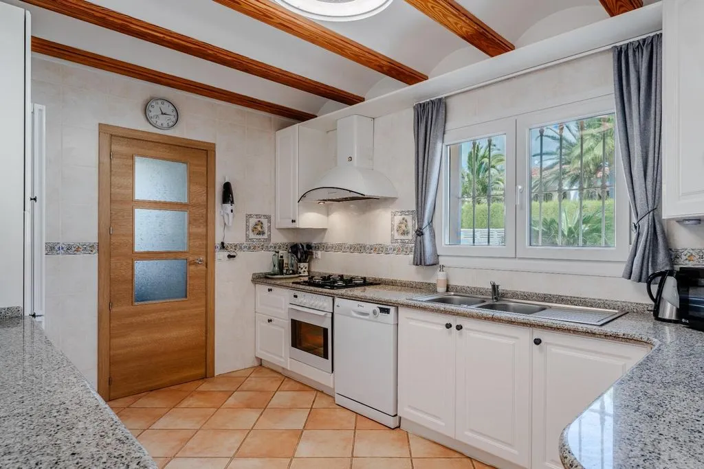 Cuisine - Villa with Pool and Terrace in Calpe