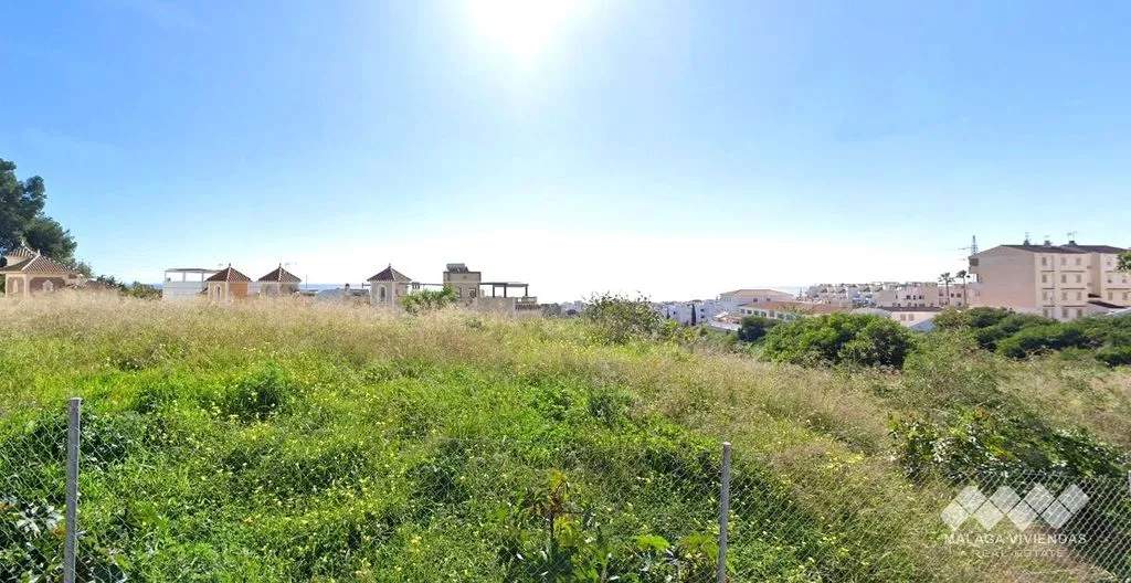 Garden - Development Land for Plurifamily Use in Nerja