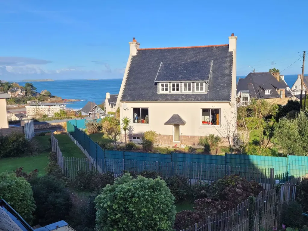 Välivaade - House with Sea View in Quiet District