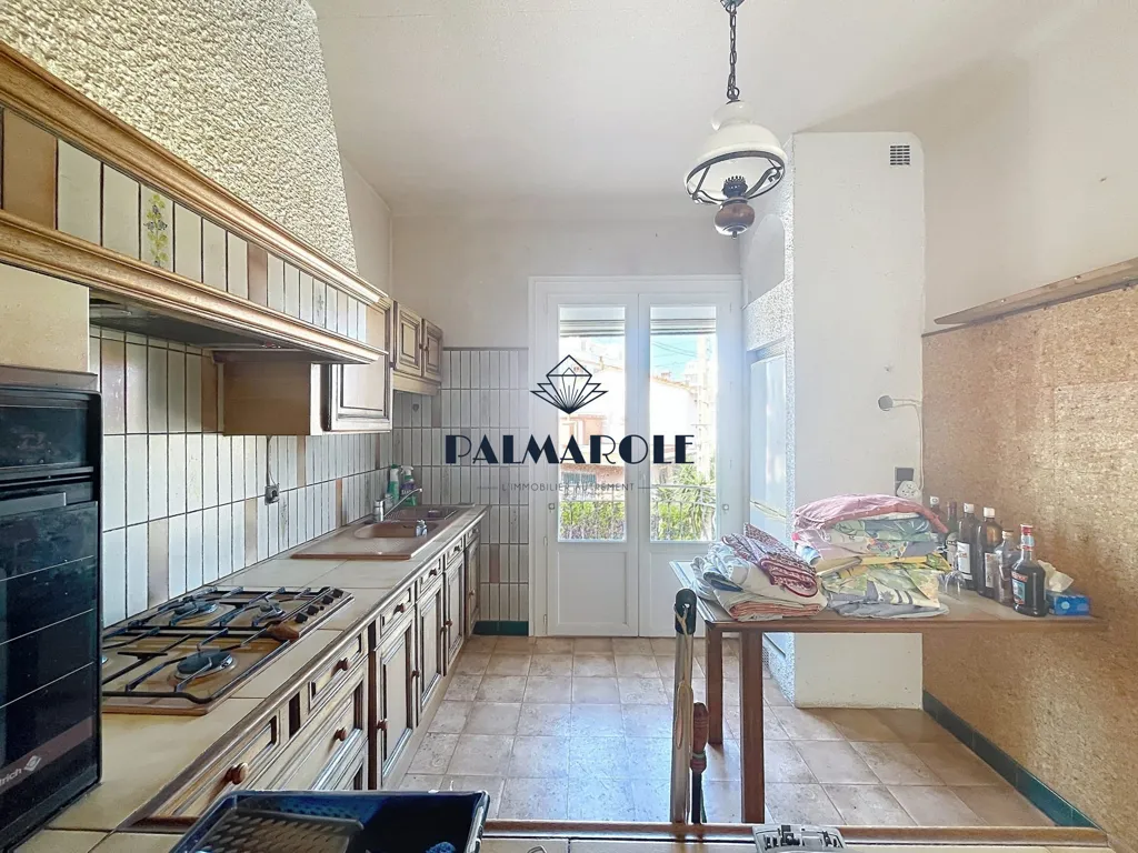 Cuisine - Maison de Ville avec Vue sur Square à Perpignan