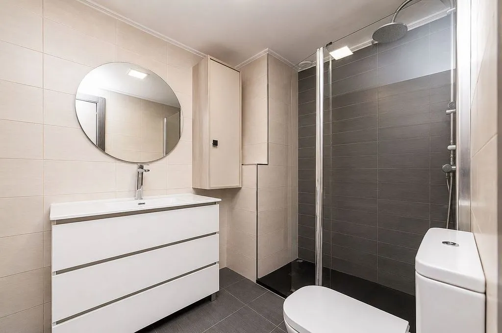 Salles de bain - Apartment with Pool and Terrace in Illescas