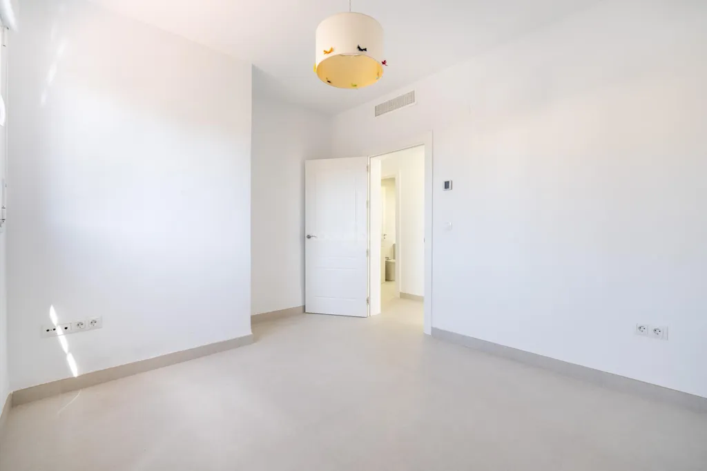 Pièces - Independent Chalet with Pool in Almería Centre