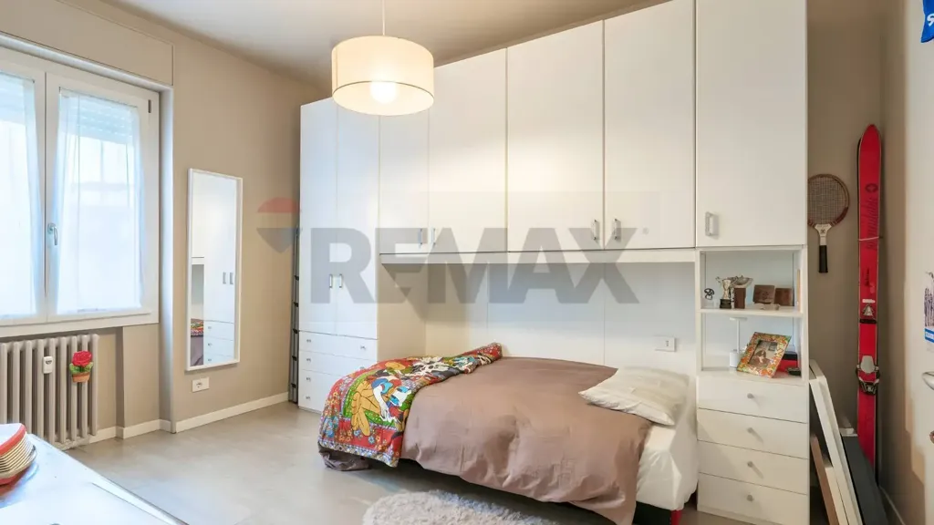 Chambres - Rustic Triplex with Balcony in Brescia