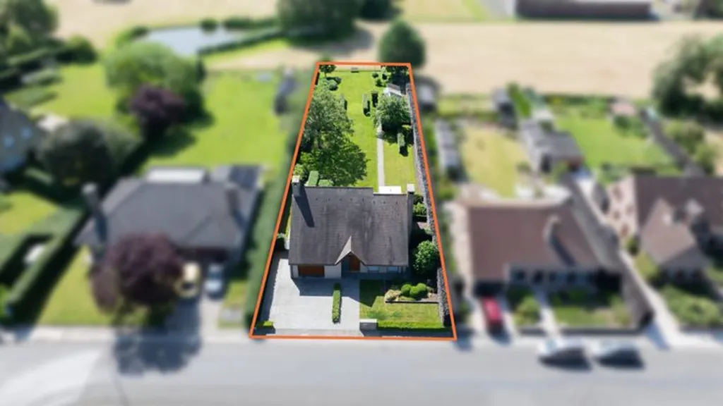 Vue aérienne - Maison avec Jardin et Garage à Wevelgem
