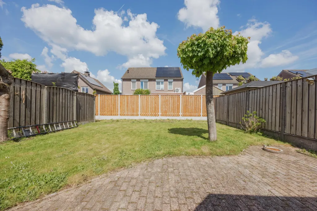 Maison 6 pièces à Broekhuizen