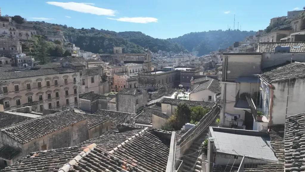Extérieur - Renovated Apartment with Balcony in Modica