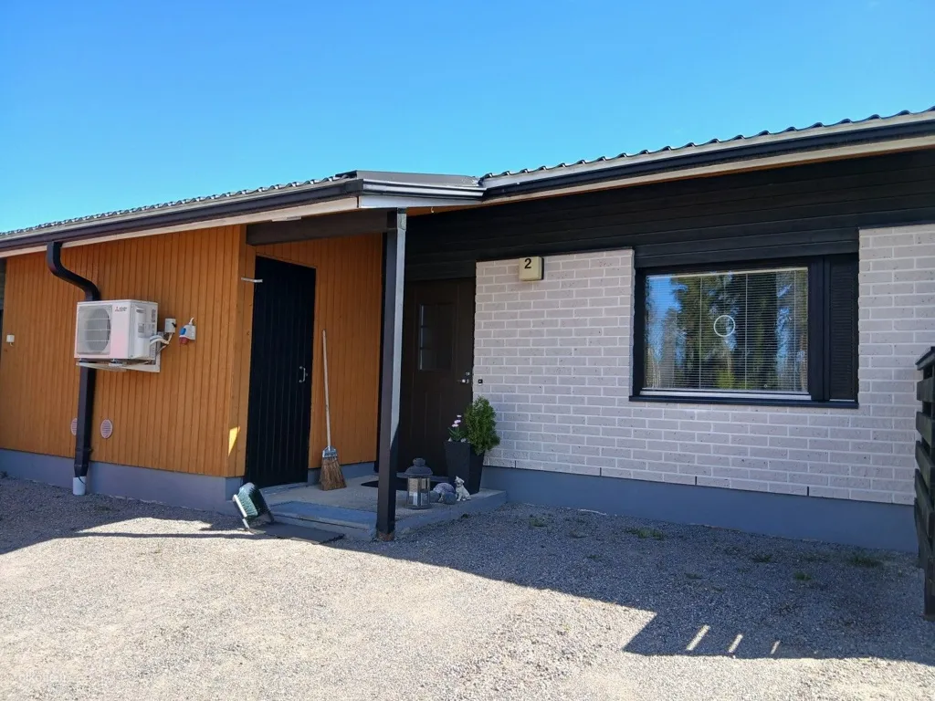 Välivaade - Renovated Duplex with Sauna in Koskenkylä