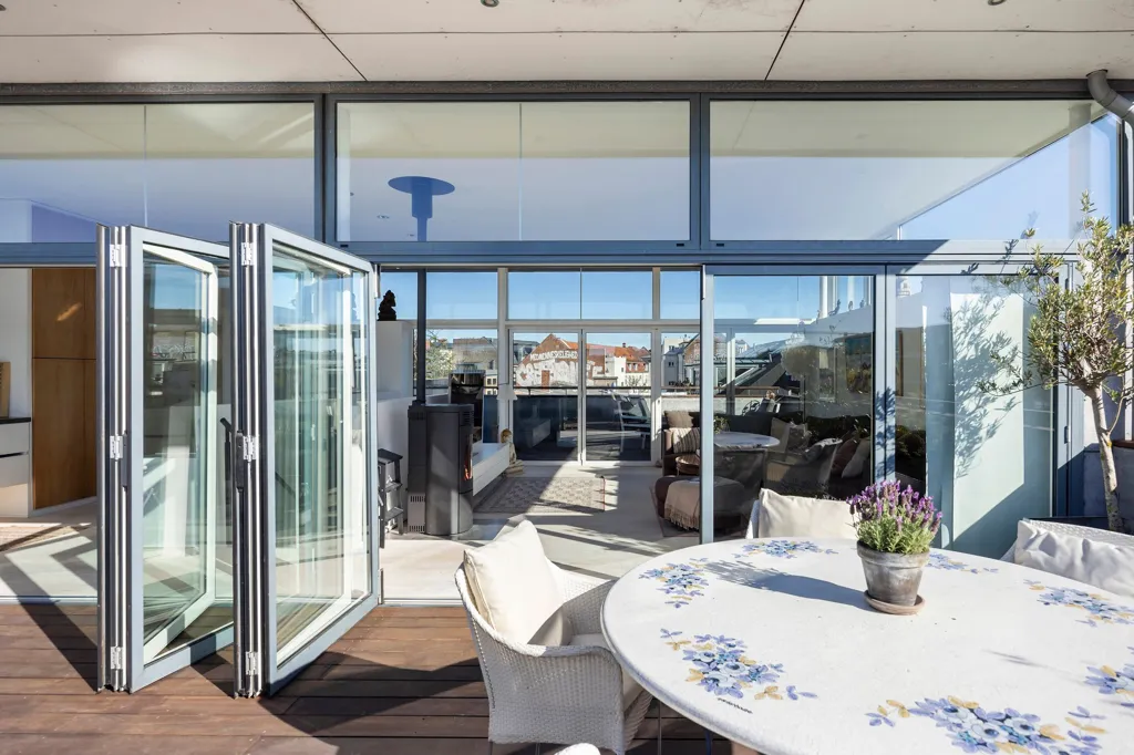 Terrasse - Penthouse Duplex with Panoramic View in Copenhagen