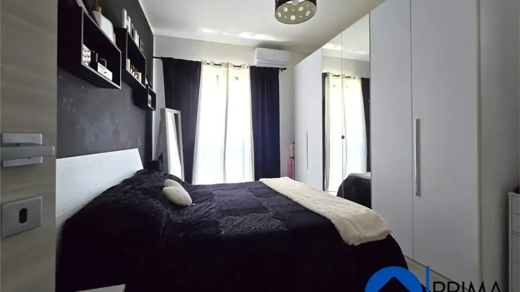 Bedrooms - Villa with Two Gardens on Viale Donatelli, Terni