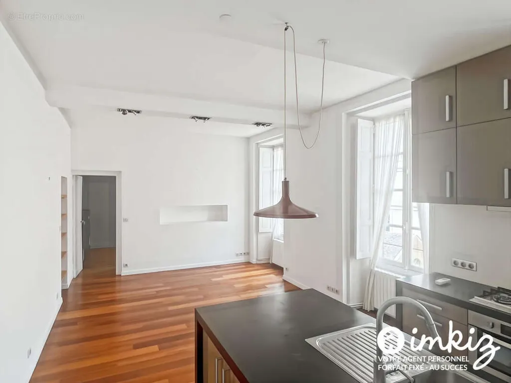 Köök - Charming 2-Bed Flat in Nantes Centre