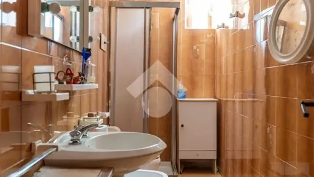 Bagni - Semi-detached House with Garden in Dossobuono