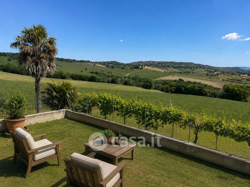 Terrasse - Rustic Villa with Panoramic Views in Treia