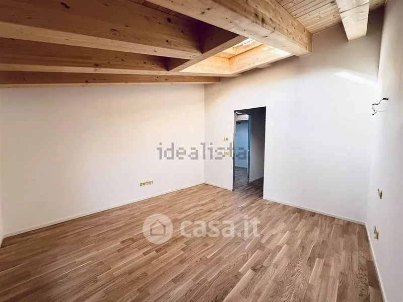 Rooms - Modern Two-Bedroom Flat with Terrace in Dueville Centre